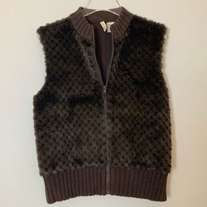 Faux fur sweater vest